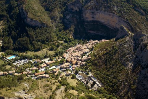 village orpierre dans les alpes